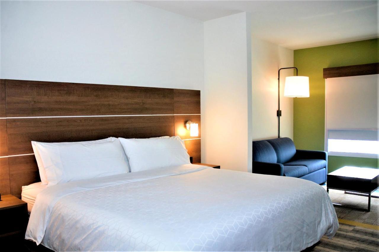 Holiday Inn Express & Suites - Edmonton Sw - Windermere By Ihg Eksteriør bilde