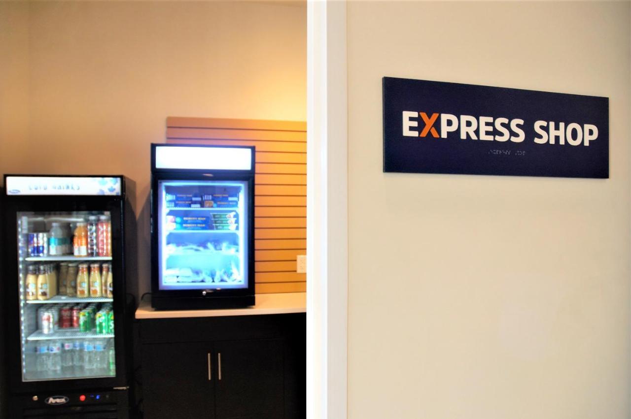 Holiday Inn Express & Suites - Edmonton Sw - Windermere By Ihg Eksteriør bilde